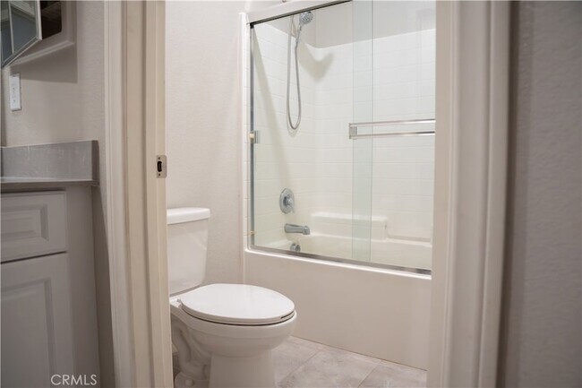 Building Photo - 26423 Rediron Ct