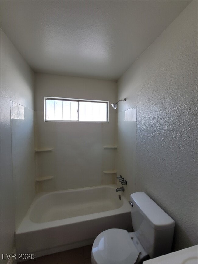 Building Photo - 3908 Montebello Ave