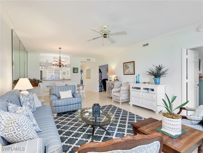 Building Photo - 725 Saratoga Cir