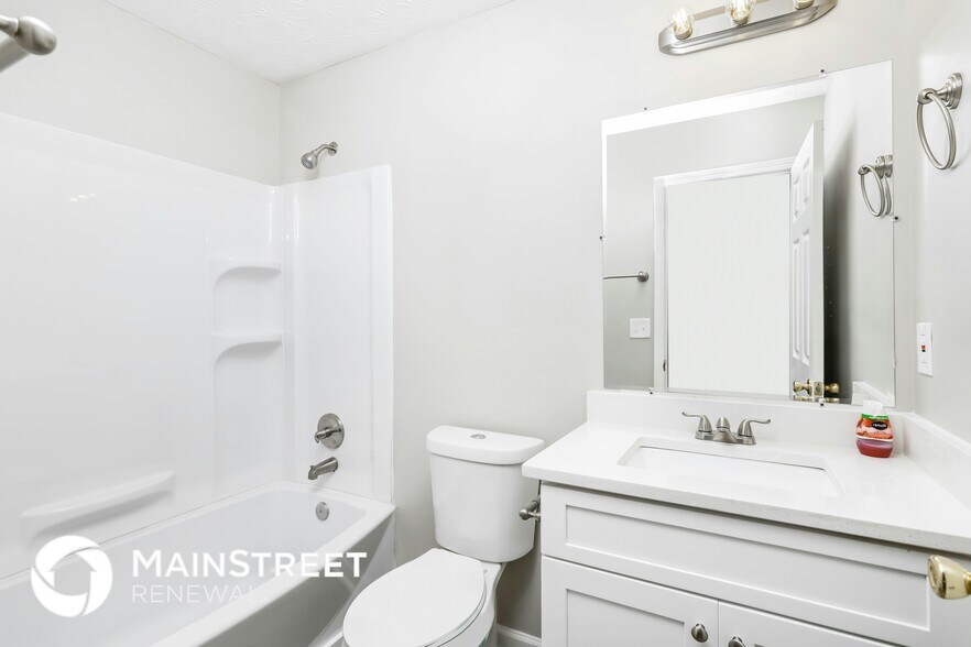 Building Photo - 3711 Plantation Mill Dr