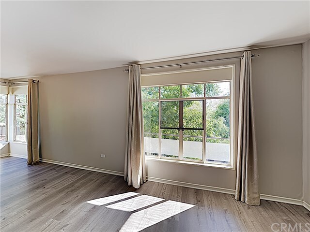 Building Photo - 3360 H St