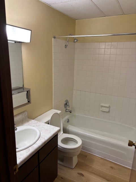 Bathroom - 1101 Cambridge Dr
