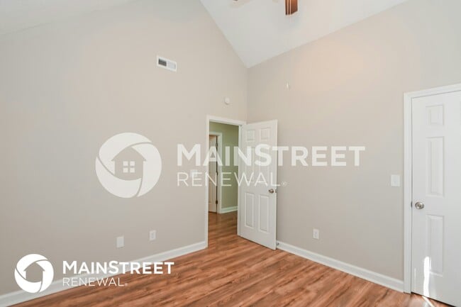 Building Photo - 9409 Dogwood Ridge Dr