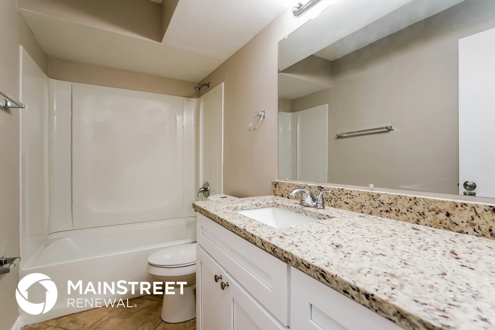 Building Photo - 113 NE 18th Pl