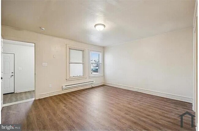 Building Photo - 1112 Johnson St