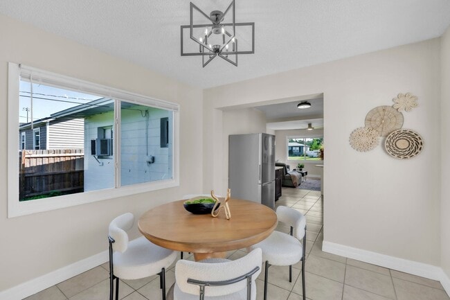 Building Photo - Available NOW