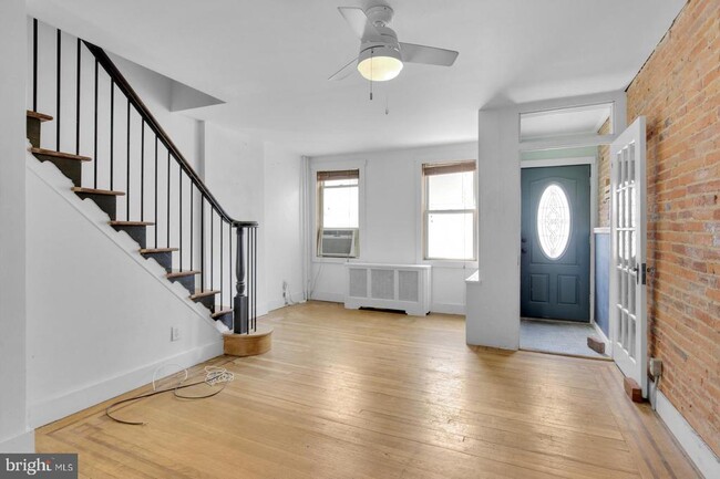 Building Photo - 203 Wilder St