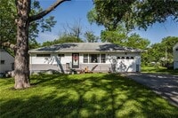 Building Photo - 2434 S 47th Dr