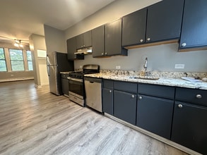 Building Photo - 62 N Parkside Ave