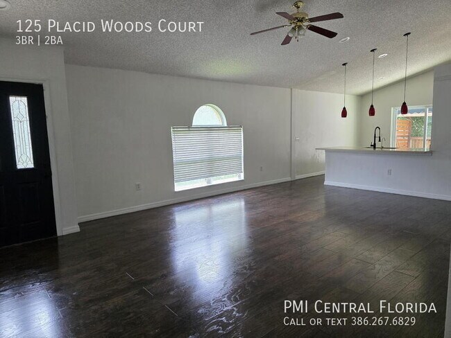 Building Photo - 125 Placid Woods Ct