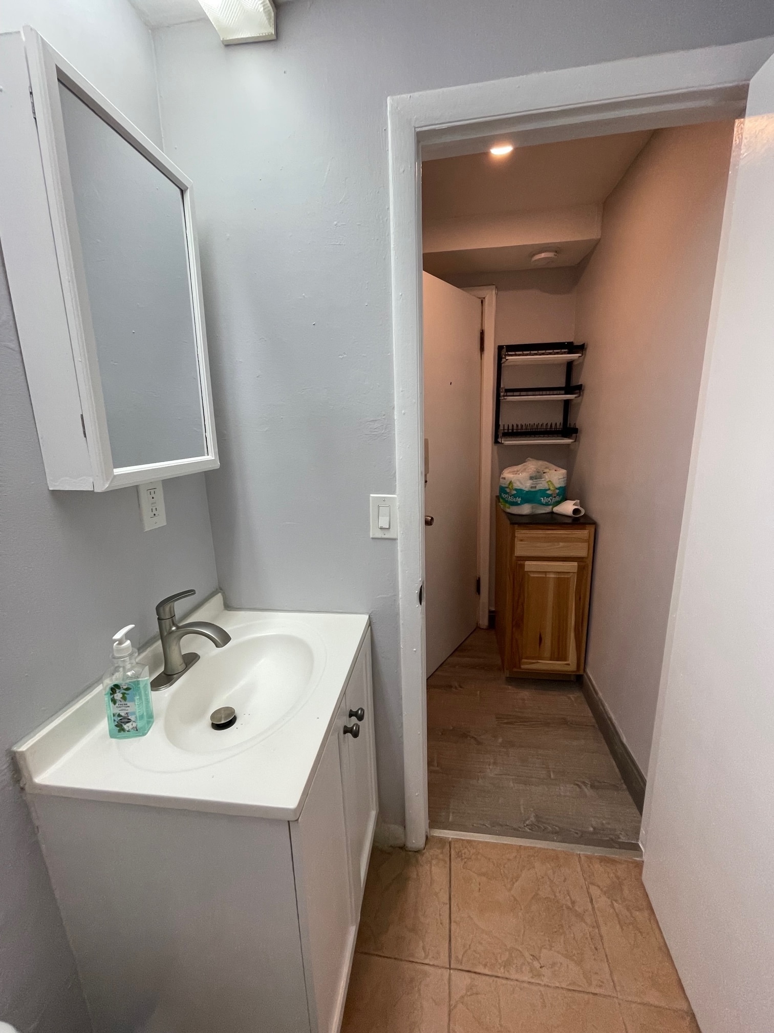 Building Photo - 351 S Elizabeth St