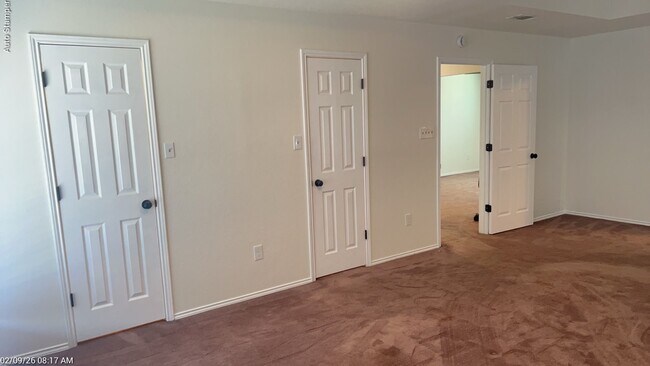 Building Photo - 1008 Meadowlark Dr