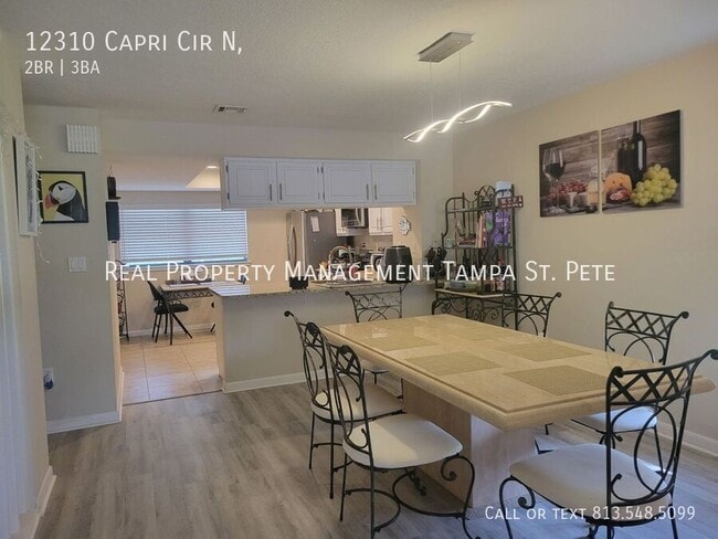 Building Photo - 12310 Capri Cir N