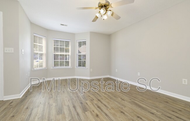 Building Photo - 515 S Brown Beaver Ct