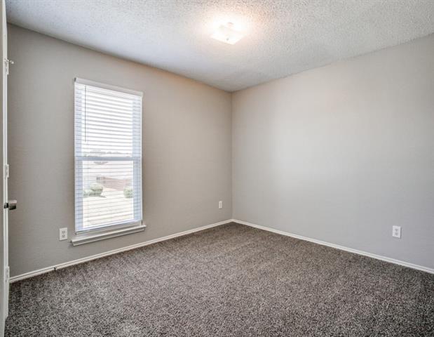 Building Photo - 624 Canyon Pl