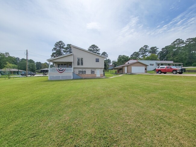 Building Photo - 50 Sportsman Trail