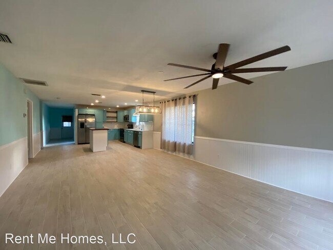 Building Photo - 3 br, 2 bath House - 1245 Mardrake Rd.