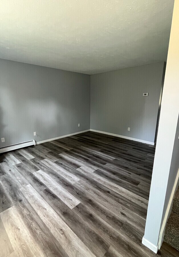 Building Photo - 631 136th Ave