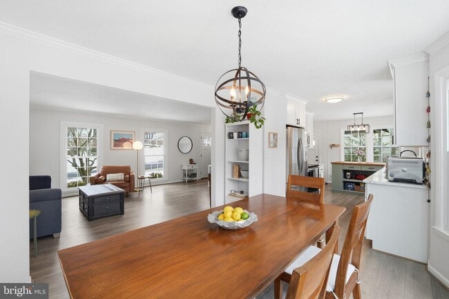 Building Photo - 2207 Victor Ct