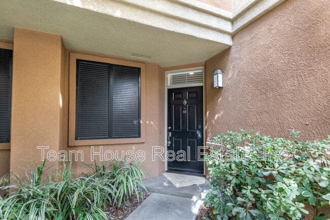 Building Photo - 26971 Hillsborough Pkwy