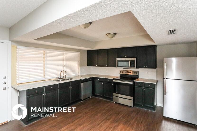 Building Photo - 710 Bluebonnet Dr