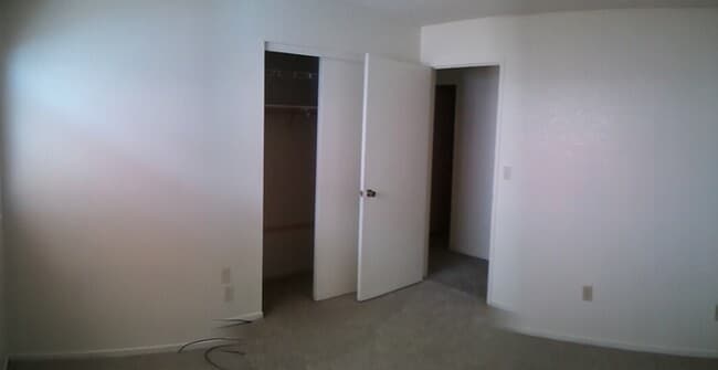 Building Photo - Sparks 3 bed 2 bath 2 car garage home located near The Marina For Rent