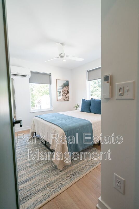 Building Photo - 901 E Edenton St