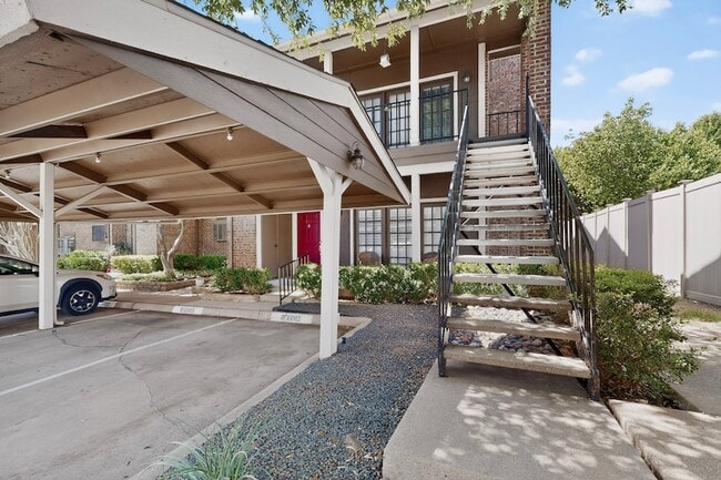 Building Photo - 5859 Frankford Rd