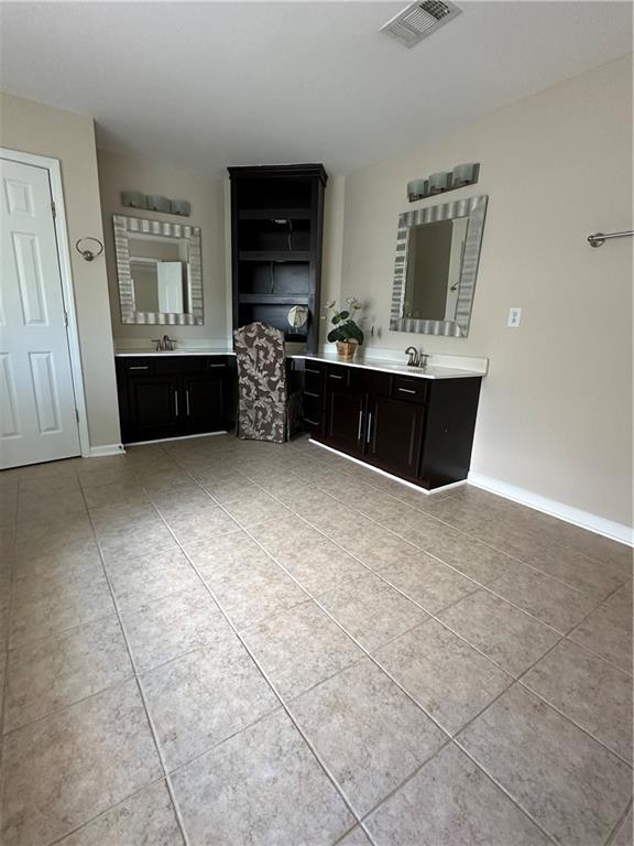 Building Photo - 3603 Old Towne Ln