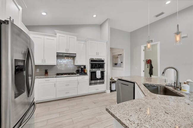 Building Photo - 6233 Champions Row St