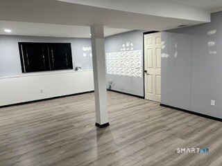 Building Photo - 533 Quinnipiac Ave