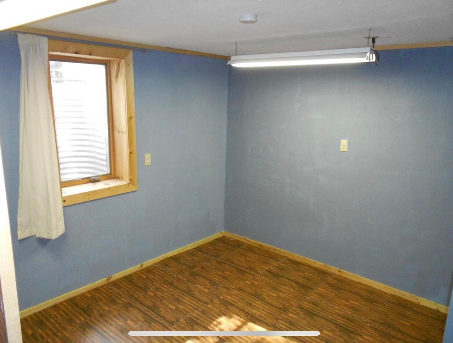 Building Photo - 504 39th St N