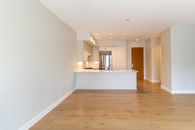 Building Photo - 10 Shipyard Dr