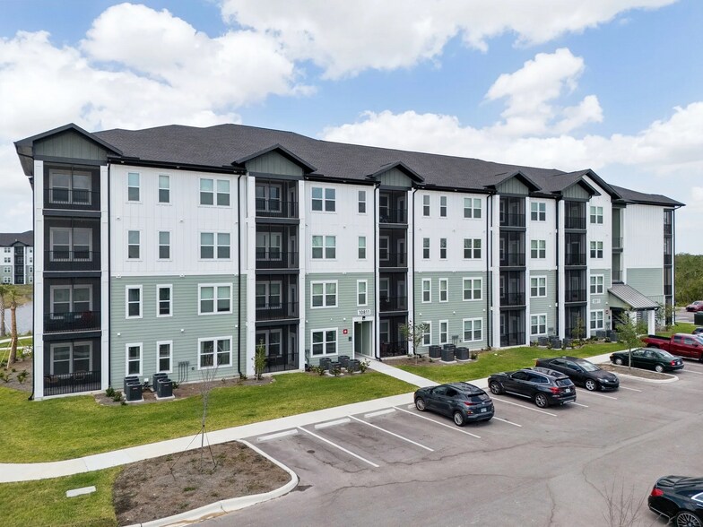 Building Photo - 10800 Colonial Gtwy Dr