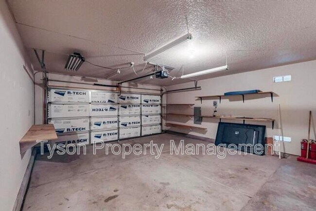 Building Photo - 8116 Long Mesa Pl NW