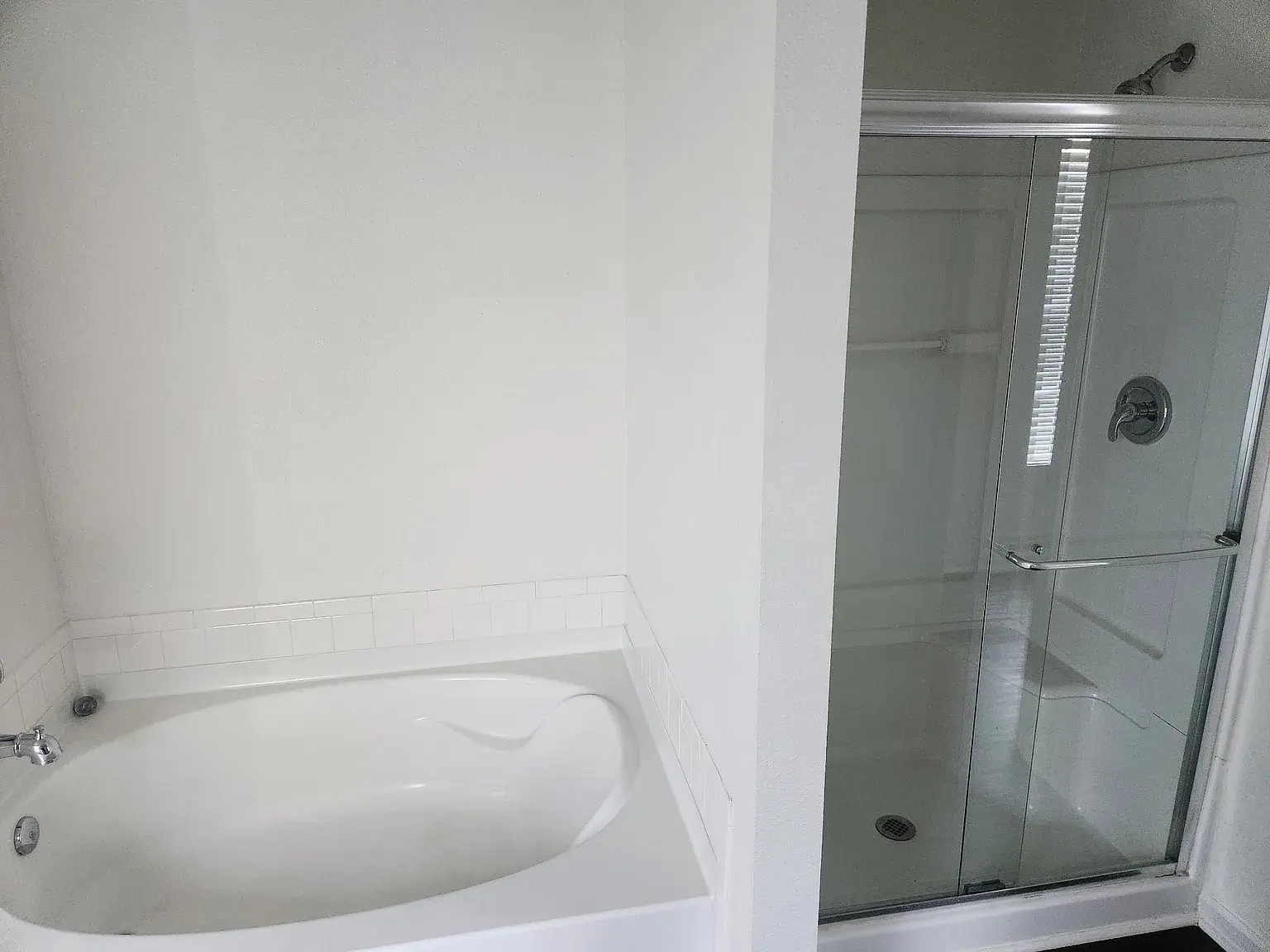 Building Photo - 3609 McDuff Ct