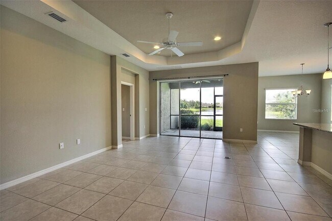 Building Photo - 12136 Whisper Lake Dr