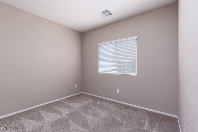 Building Photo - 4536 Lafontaine Ct