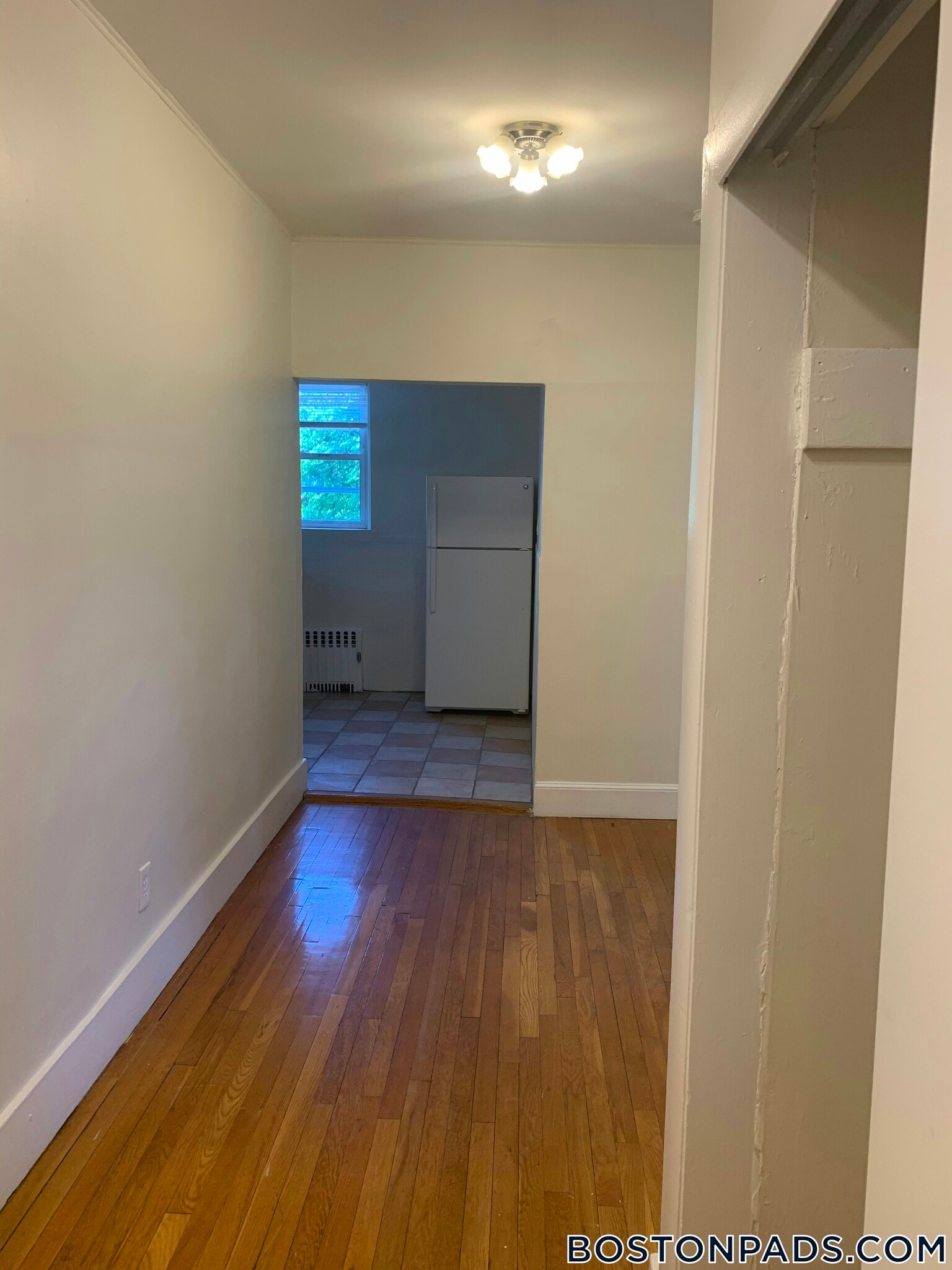 Building Photo - 126 Warren St