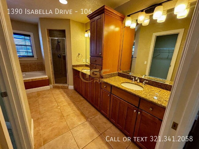 Building Photo - 1390 Isabella Dr