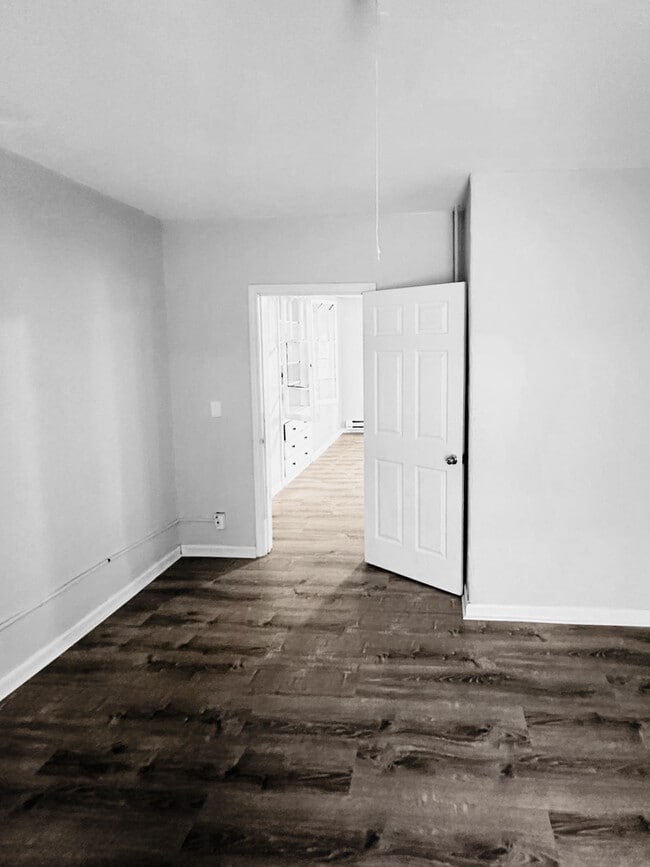 Building Photo - 5 Mt Pleasant St