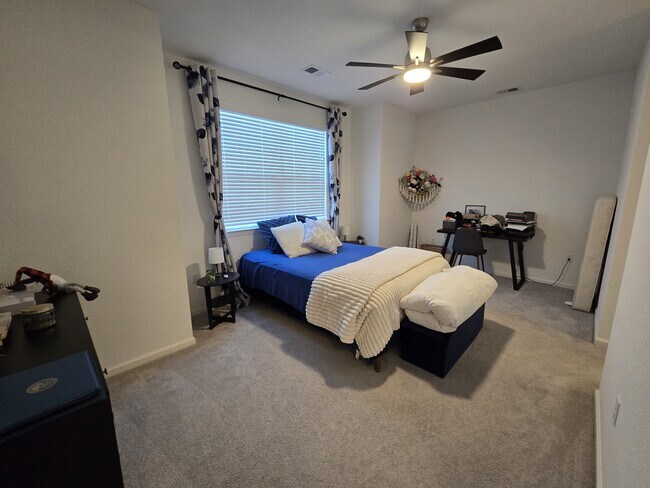 Building Photo - 5101 Cora Anne Ln