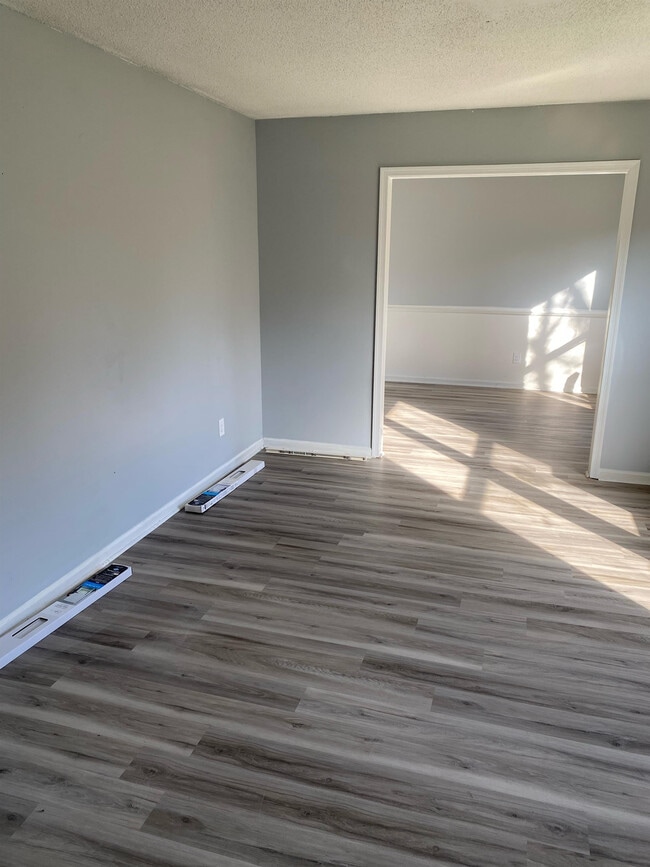 Building Photo - 5321 Hadrian Dr