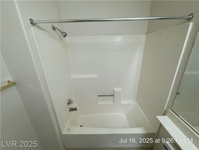 Building Photo - VERY DESIRABLE GREEN VALLEY 1ST FLOOR UNIT...