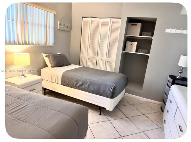 Building Photo - 201 178th Dr