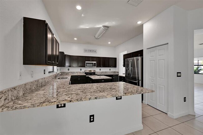 Building Photo - 25241 SW 118th Ave