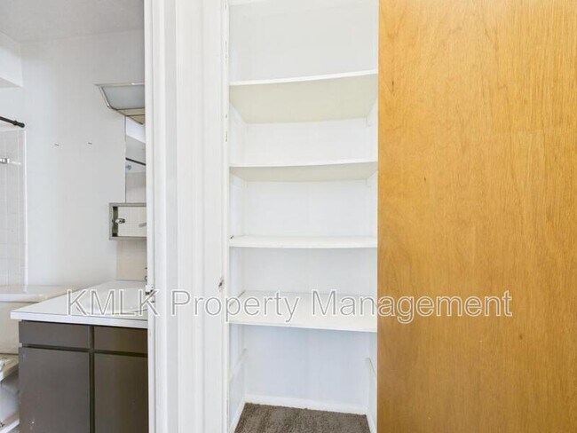 Building Photo - 4280 Lorwood Dr