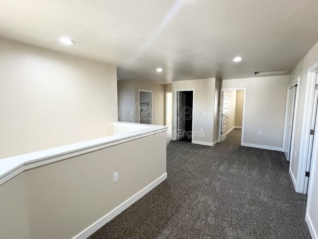 Building Photo - 1353 Carlsbad Dr