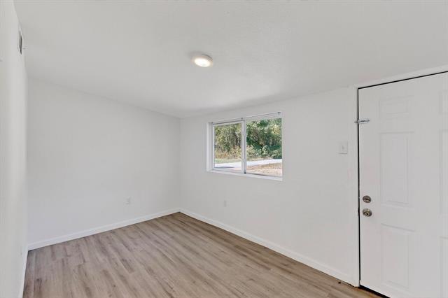 Building Photo - 631 Baker St