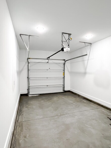 Building Photo - 287 Johnson Cir
